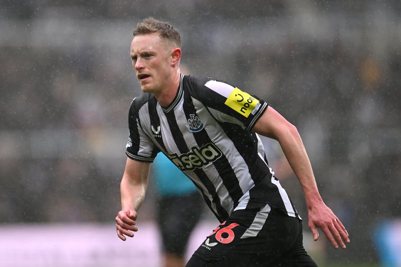 Eddie Howe revealed that Sean Longstaff was playing with a foot injury. He has had an injection in recent days, but should still be involved in some capacity. 