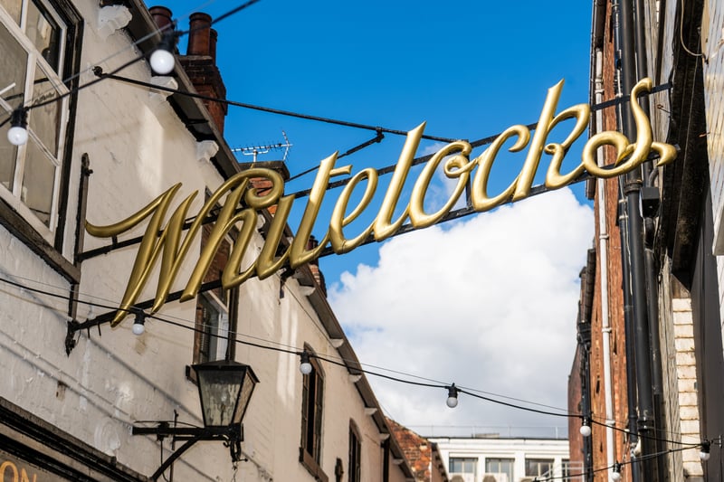 Whitelocks is a must-visit spot when in Leeds. It is the oldest pub in the city centre and is one of the best-rated too. 