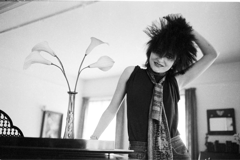 During Siouxsie And The Banshees Spring 1980 tour, the band appeared at Tiffany's with their setlist including "Happy House" and "Hong Kong Garden". 