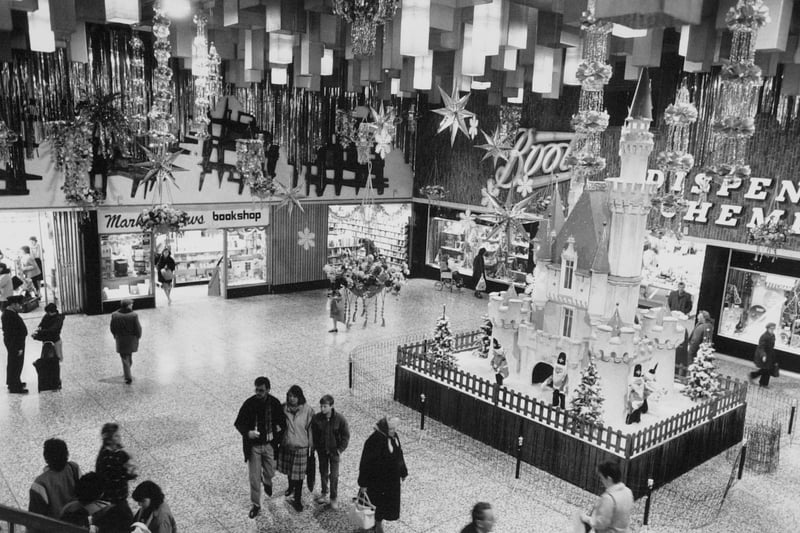 Inside the Arndale Shopping Centre at Christmas in 1988.