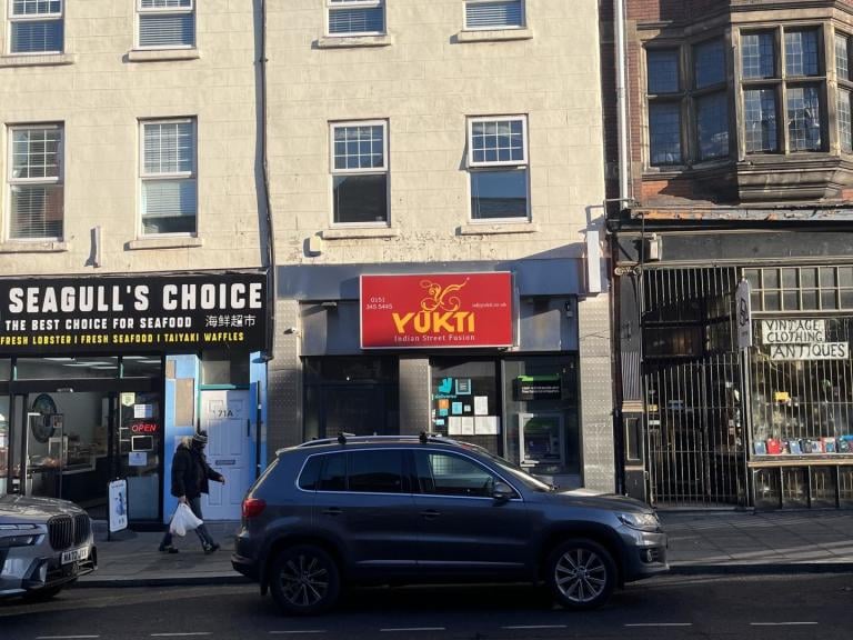 This property was previously trading as an Indian street food restaurant. The sale is also inclusive of a one bedroom flat on the second floor previously used as living quarters for restaurant staff. It is on the market for £600,000.