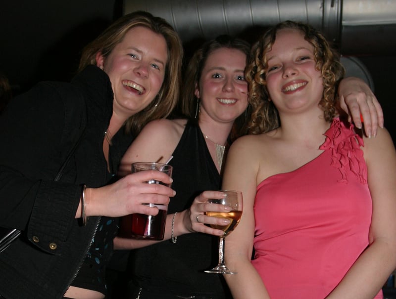 Jennifer, Natalie and Shona at the Cavendish pub on West Street, Sheffield, in 2004