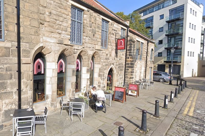 Blackfriars on Friars Street has a 4.6 rating from 1,675 reviews. 