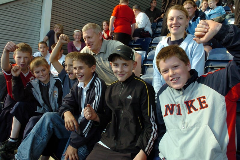 Enjoying the 2-1 win against Cardiff in 2006