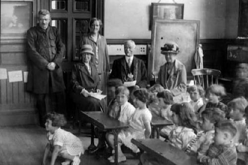 A visit by the Lord Mayor, Alderman Hugh Lupton and the Lady Mayoress, Ella Lupton, to Roundhay Road Council School in June 1927. 