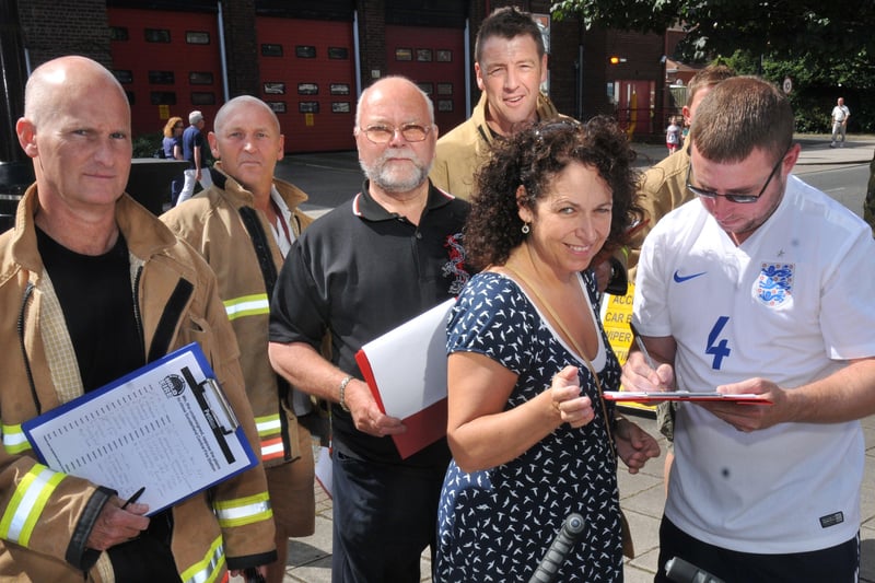 MP Julie Elliot joined firefighters in Station Road, to collect signatures to save Sunderland Central Fire Station in 2014.