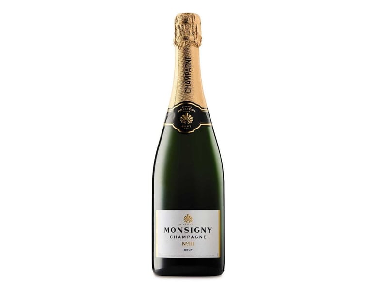 There's also £1 off Aldi's flagship Veuve Monsigny Champagne Brut - making it £15.49 a bottle. "Made by Philizot et Fils in the Marne Valley, it shows lovely baked apple, brioche and peach flavours, with decent acidity and creamy weight."