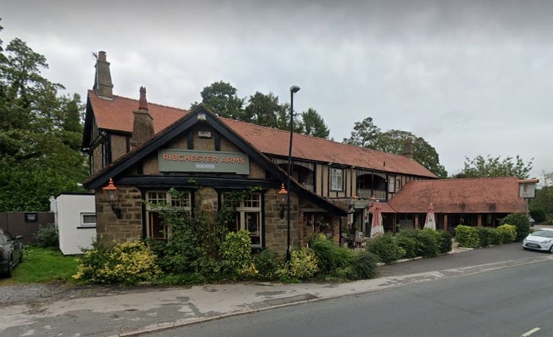 Blackburn Road, Ribchester, Preston, PR3 3ZQ | 4.6 out of 5 (1,242 Google reviews) | "Excellent roast dinner and homemade steak and mushroom pie on menu."