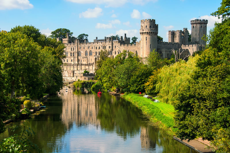 Home to the magnificent Warwick Castle, this historic town offers a blend of medieval charm and modern amenities. Explore the castle, walk along the River Avon, and discover the town’s vibrant cultural scene. Warwick is an enchanting destination for a weekend away. 