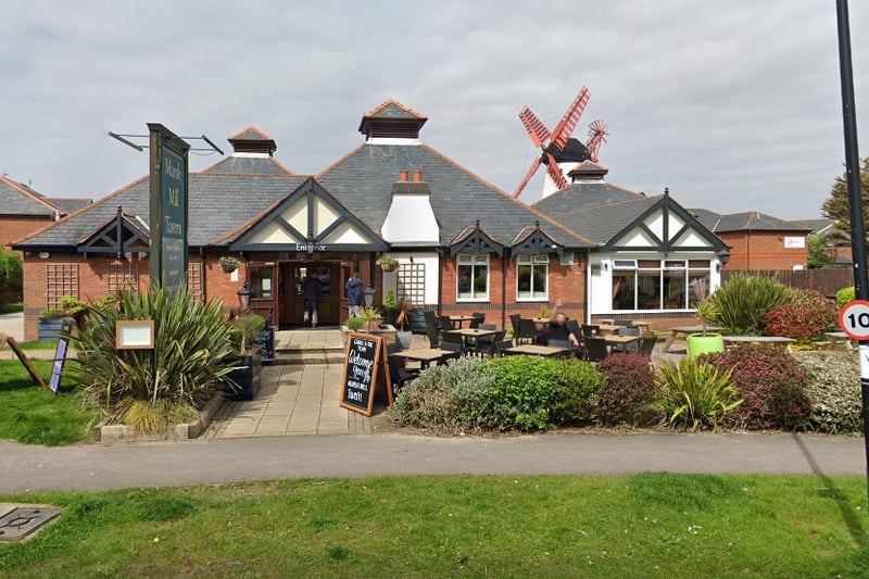 Marsh Mill Village, Fleetwood Road North, Thornton-Cleveleys, FY5 4JZ | 4.1 out of 5 (1,712 Google reviews) | "Dropped in for a Sunday roast. Service and food was really good. Would certainly visit again."