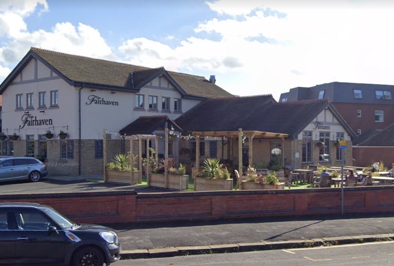 Marine Drive, Lytham Saint Annes, FY8 1AU | 4.3 out of 5 (667 Google reviews) | "We met with family to enjoy a Sunday lunch. The food was very well cooked."