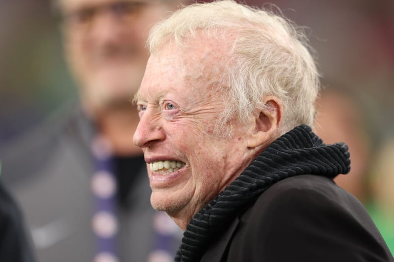 Previously the CEO of Nike, Phil Knight co-founded the global sports equipment still serves as  chairman emeritus. He has an estimated fortune of around $43 billion.