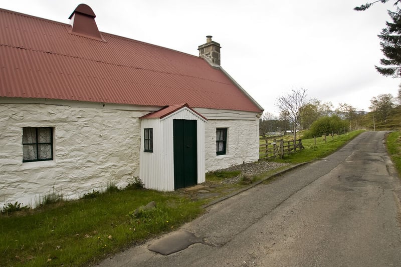 Described as a "beautifully conserved cruck-framed byre dwelling nestled in Glen Lochay", Moirlanich Longhouse only had 1,052 visitors in 2023 - but that was still up six per cent from the year before. It's came bottom of the UK-wide list.