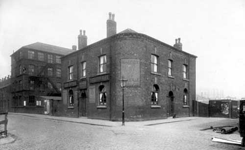 Breakwater Hotel on Benson Street at the junction with Clifton Street. Pictured in June 1929.