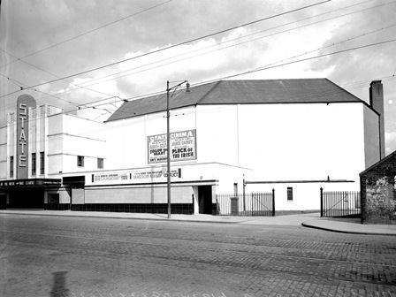 The State Cinema opened in Shettleston in 1937 with a capacity of 2,000. The picture house entertained East End audiences for 36 years before its closure. The building was demolished in 1986. 