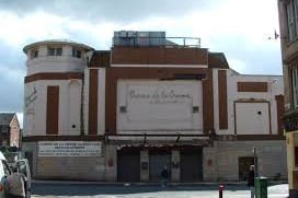 Formerly the Kelvin Cinema, then a bingo hall and nightclub - most Glaswegians remember it as Indian institution Crème de la Crème - which served the very best curries of their day.