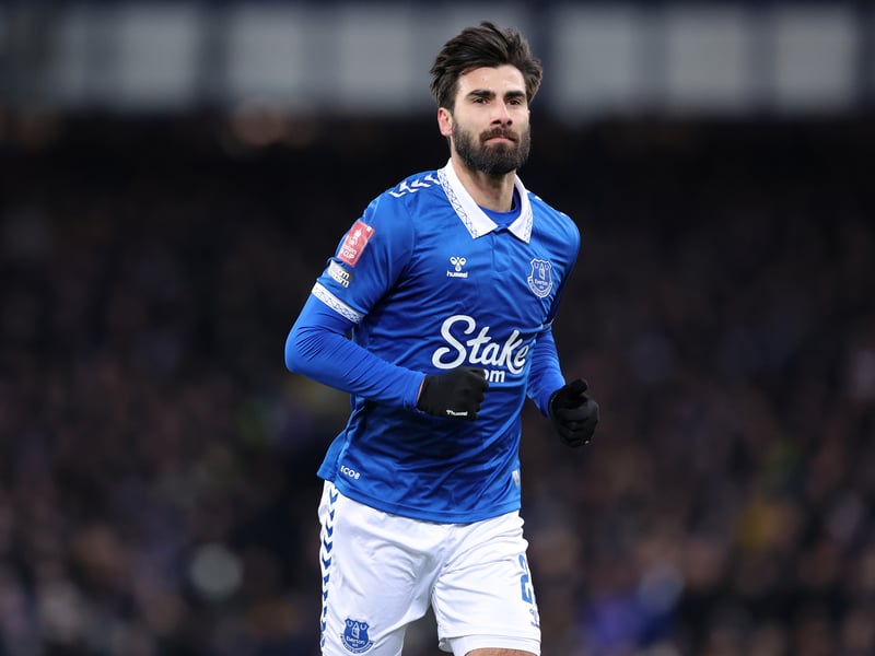 Not happened for him at Everton but has 93 Premier League appearances for the Toffees. A 29-capped Portugal international who has also played for Barcelona and Benfica.