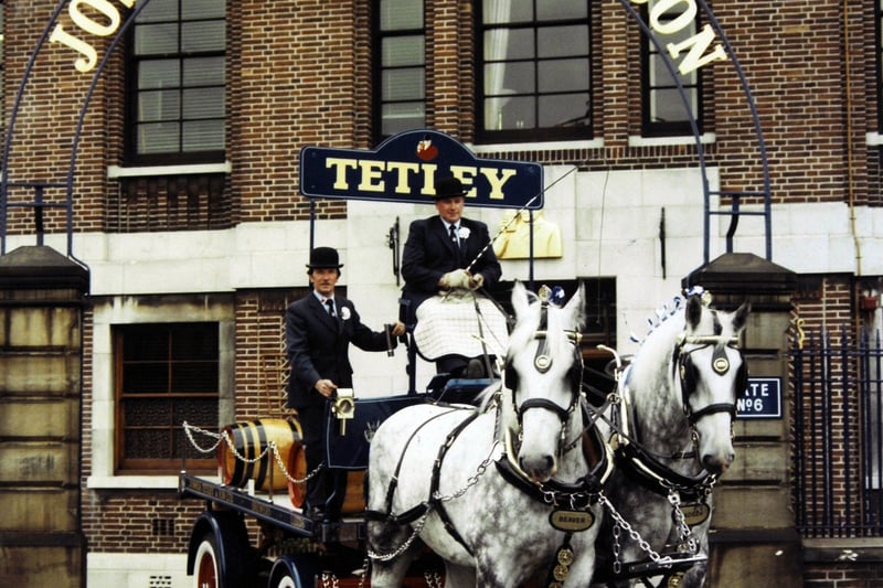Shire horses and carriage head out of Tetley's Brewery on a mission to spread the word about great beer.