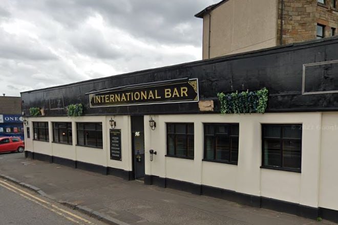 You are sure to expect a friendly welcome when visiting the International Bar which is likely to be one of the most reasonable places for a pre-match drink. It’s around a 15 minute walk away from the national stadium and has plenty of old photos on the walls from yesteryear. 467 Aikenhead Rd, Glasgow G42 0PR. 