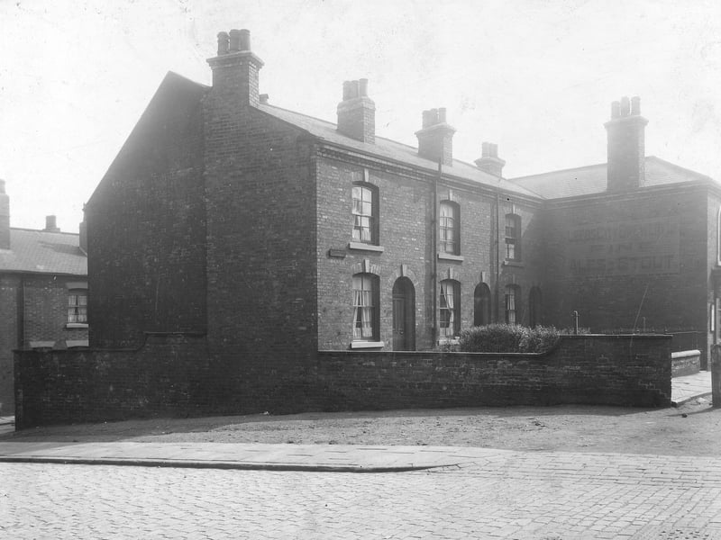Back to back terraced houses on Kiln Street, seen from St Lukes Road. Brixton Place is just visible on the left. Pictured in August 1921.