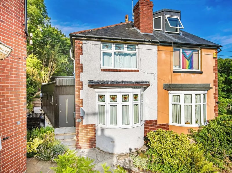 The house is found in the popular Sheffield suburb of Millhouses.