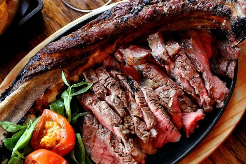 If you are looking for a tasty steak in Uddingston, head down to Cocktails and Steaks for a great bit of beef. 193 Main St, Uddingston, Glasgow G71 7BP. 