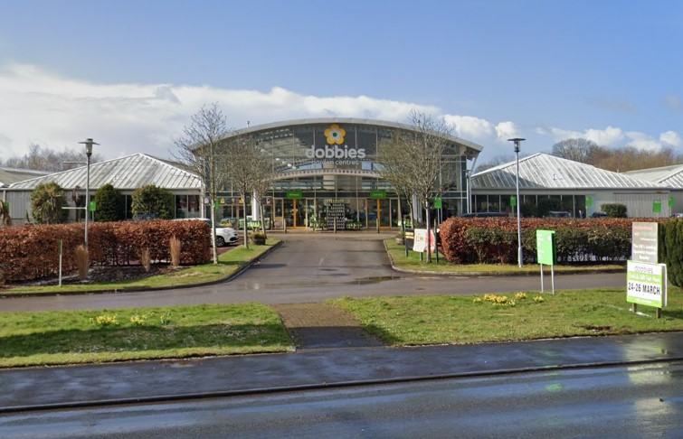 Blackpool Road, Clifton, Preston, PR4 0XL | 3.6 out of 5 (1,282 Google reviews) | "Lovely garden centre with lots of choice."