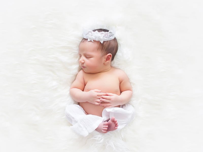 Isla returns to the top slot for the first time since 2020 - with 274 parents picking the name. Of Spanish origin, it simply means 'island'.