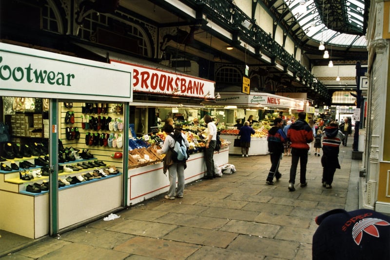 Do you remember these traders? Tobin's Footwear, Brooksbank Fruit and Vegetables, Neils Greengrocers. Pictured in September 1999.