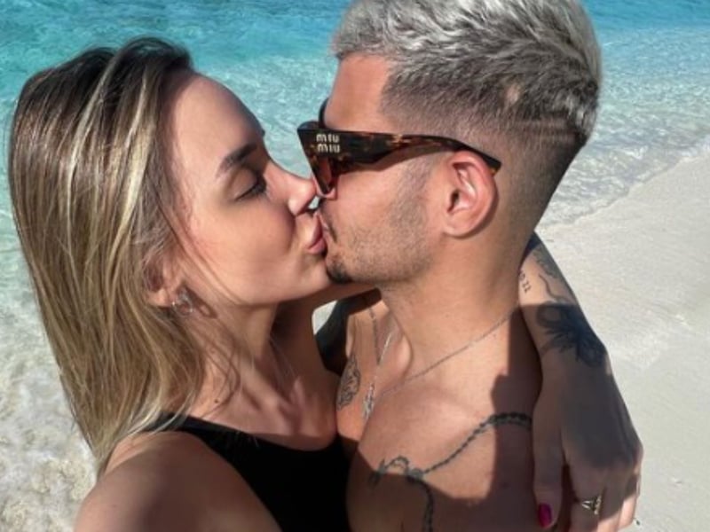 Ana Lidia Martins is the wife of Bruno Guimarães. The Brazilian couple married in their home country in June 2023. The couple have two sons together, Matteo who was born in October 2022 and a recent addition to their family, Pietro who was born in March 2024.