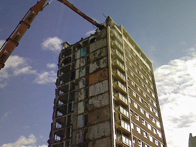 Tweed Tower was a 16 storey tower block, one of three tower blocks on the Birchfield Road estate in Perry Barr. It was completed in 1962, and demolished in 2010.