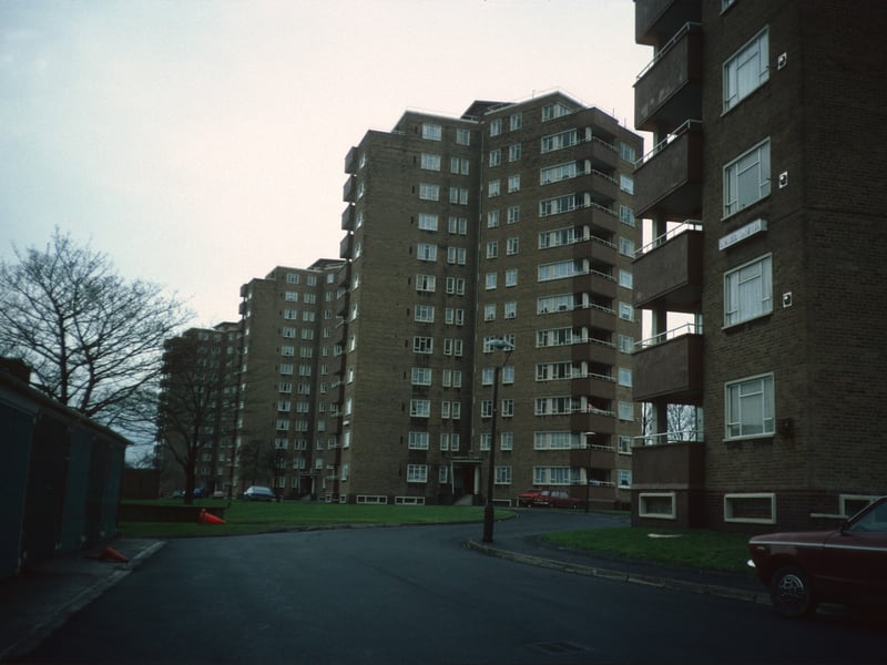 Murdoch Point was a 12 storey block of flats on the Holte & Priory Estate off Aston Hall Road, Birmingham. It completed in 1956, and was demolished in 2001.