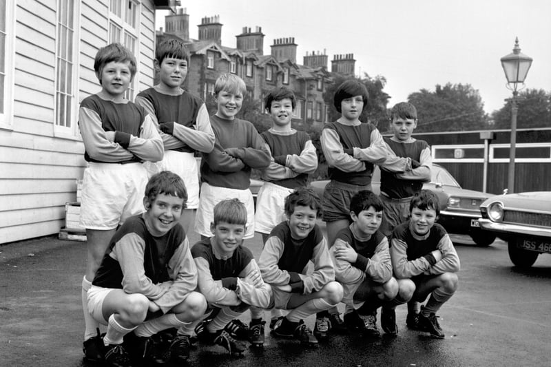 Sciennes primary school football team in September 1970