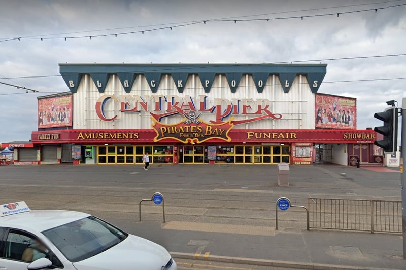 Promenade, Blackpool FY1 5BB | Central Pier is at the heart of the Blackpool coastline, neighboured by South and North Pier. Featuring an array of attractions including Blackpool’s world-famous Big Wheel. The perfect place to entertain the family with amusements, games, rides, and bars.