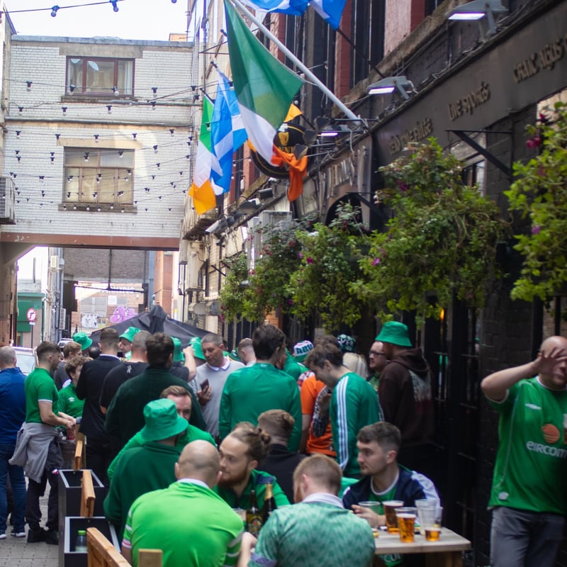 Enjoy a pint of Guinness on the lane outside Malone's or sit out at their rooftop garden bar. 