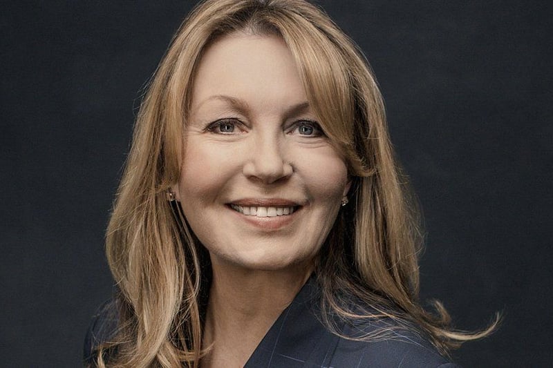 Scottish television and radio presenter Kirsty Young was born in East Kilbride. 