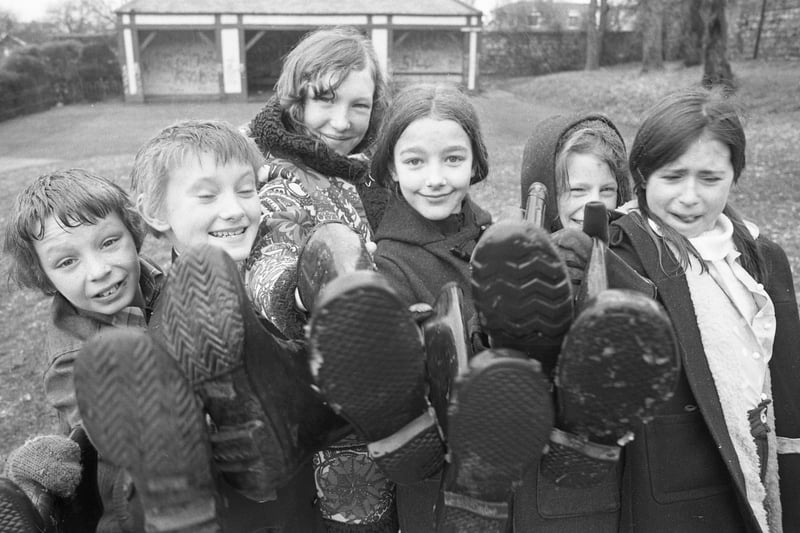 A day of welly flinging lay ahead for these youngsters in Backhouse Park in 1975.