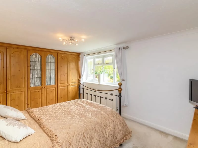 The master bedroom has the additional benefit of an en-suite.