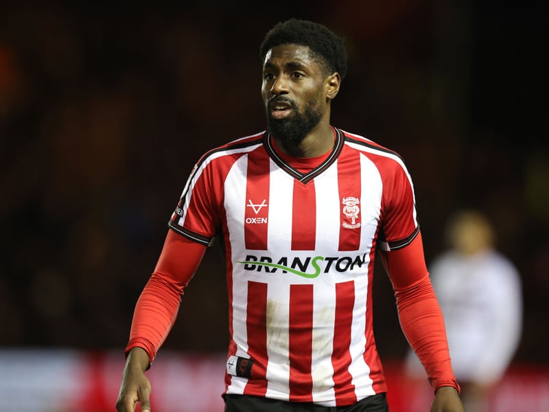 In 16 fixtures, Lincoln City have scored 35 points and won ten games.