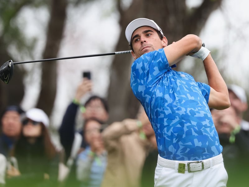 Chilean Joaquín Niemann is a 25/1 shot for the Green Jacket, despite having never triumphed at a Major. He won twice on the PGA tour before joining LIV golf and tied for 16th place at last year's Masters.