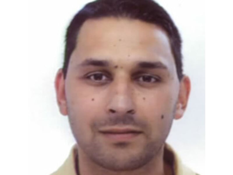 Foster is alleged to have murdered David 'Noddy' Rice at the Marsden Bay Car Park, South Shields on 24th May 2006. Foster is also wanted for two offences of conspiring to supply controlled drugs and also for the theft of a diamond ring.
