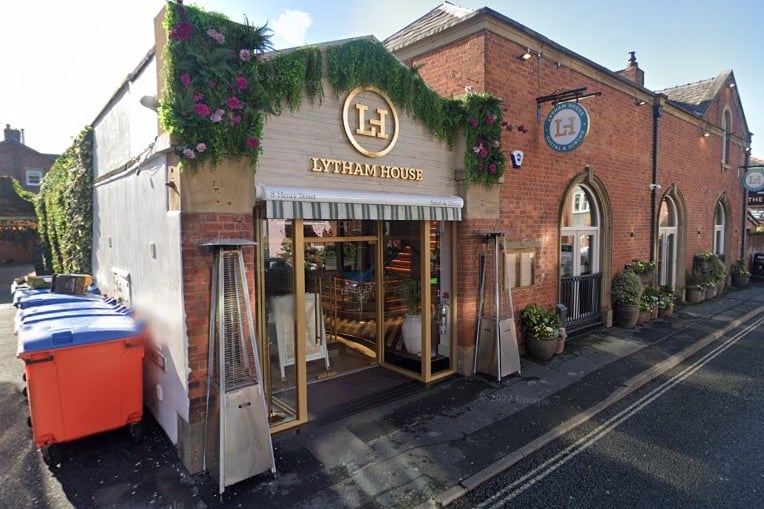 Henry Street, Lytham, FY8 5LE | 4.4 out of 5 (
86 Google reviews) | "Quirky, yet tasty menu, good service, pleasant staff, nice atmosphere!"