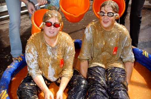 These Castle View School pupils took a bath in beans to raise money for the Rainbow Trust in 2003.