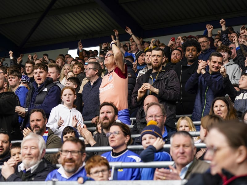 25 brilliant images of 20K Portsmouth fans in party mood as side move to brink of Championship against Shewsbury Town