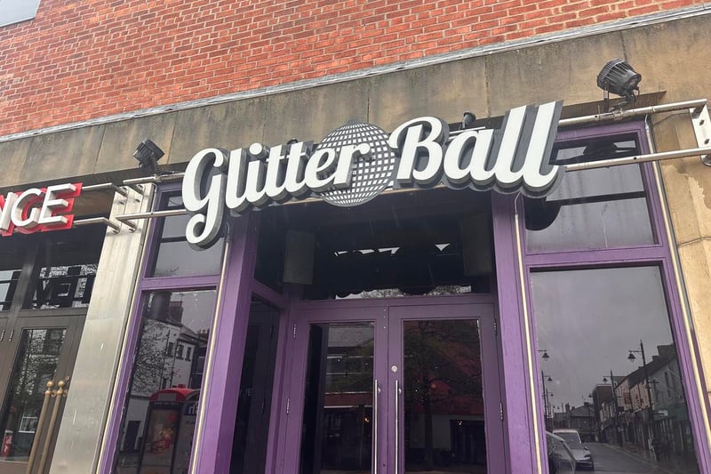 With its weekend offering, Glitter Ball in Park Lane has racked up a rating of 4.8. One reviewer said: "Attended a Hen party here last night and a great time. Great music and atmosphere and the lady that looked after us in Ttonic and glitterball was fabulous. Very attentive and helpful."