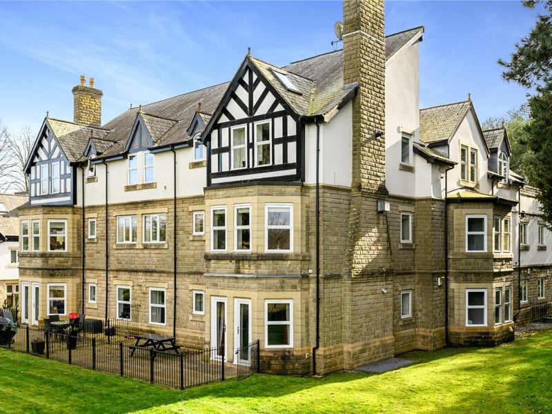 A luxurious penthouse flat in the heart of Roundhay is for sale.