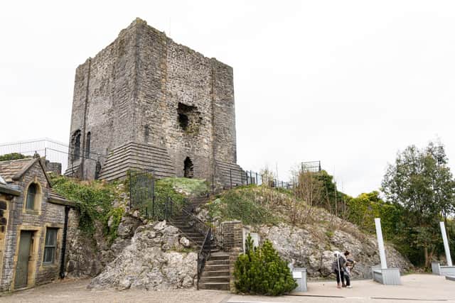 Overlooking the picturesque town of Clitheroe is the ancient landmark, Clitheroe Castle. Sitting proudly on top of its limestone mound the Castle has dominated the local skyline for over 800 years.