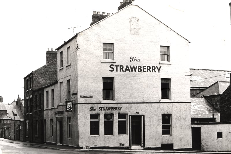 A 1966 photograph of The Strawberry pub on Strawberry Place. 