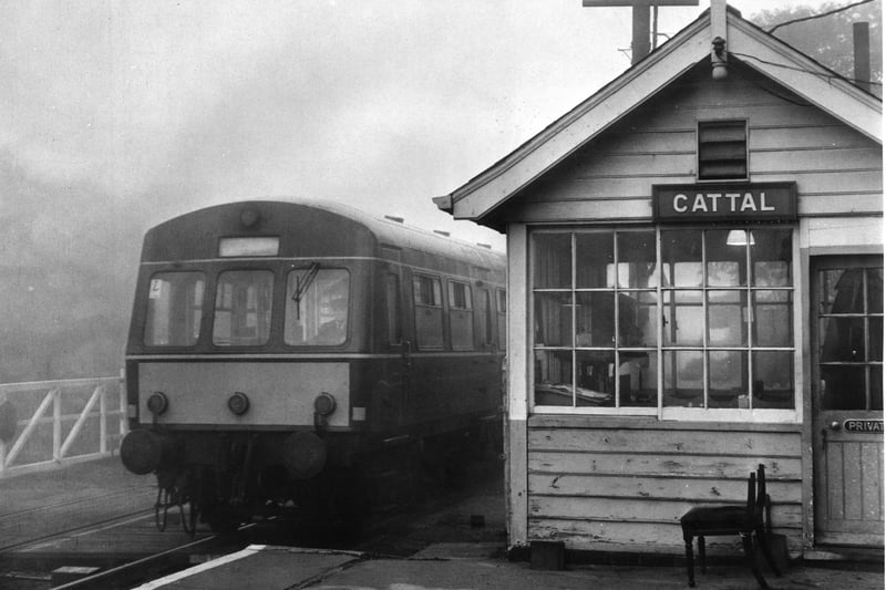 Train from Harrogate to York pulls into Cattal Station in September 1966.