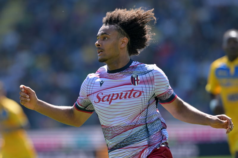 A left back is required for the Red Devils. Plenty of players have been linked, and Joshua Zirkzee is one of them. But the race for his signature could be an intense one.